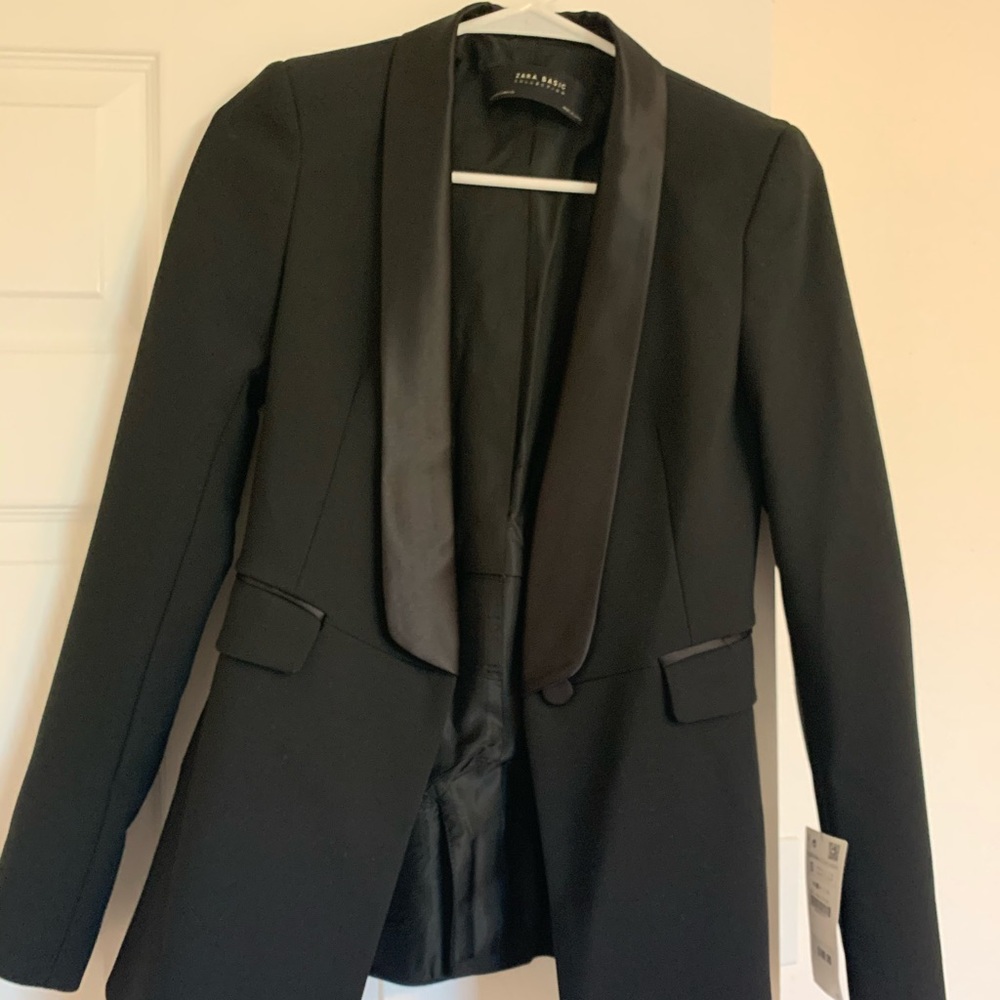 Zara Black Tuxedo Jacket